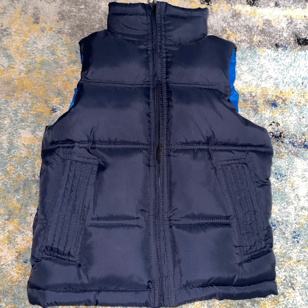 GAP kids boy puffer vest